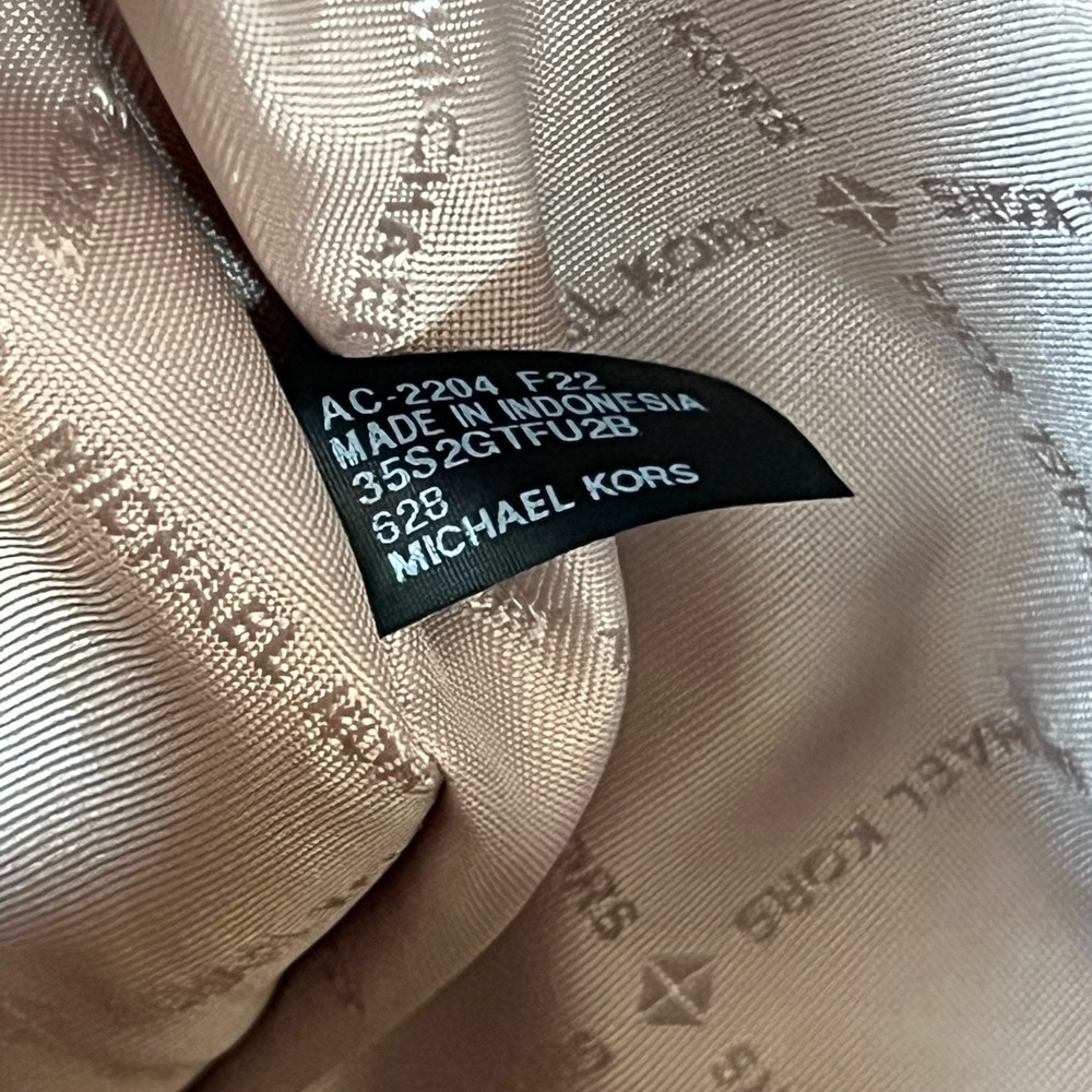 🌼Michael Kors Set - Picture 11 of 16